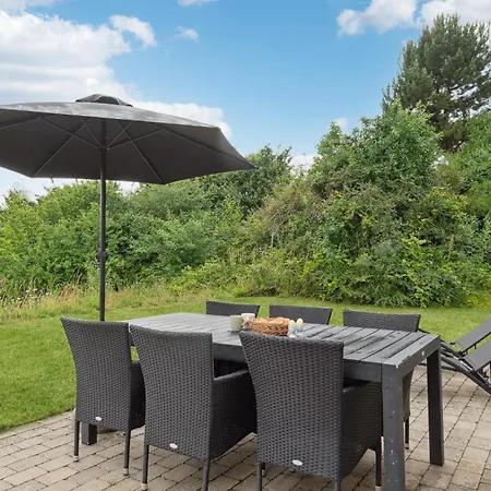 3 Bedroom Beautiful In Holiday home Ebeltoft